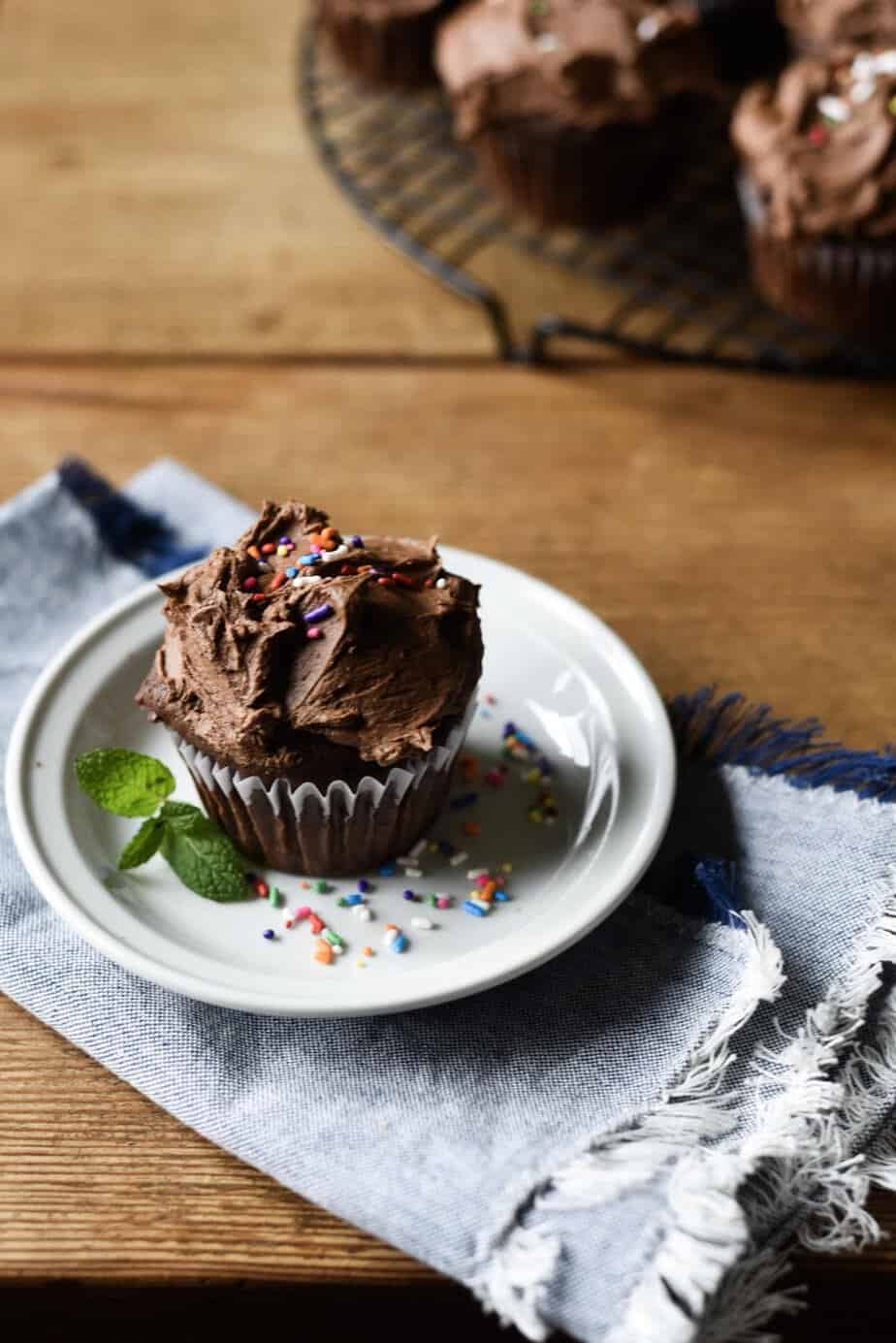 Easiest Chocolate-Mint Cupcakes