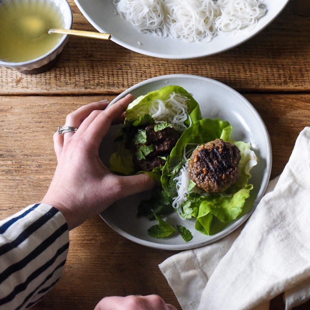 Curry-Scented Grilled Beef Lettuce Wraps