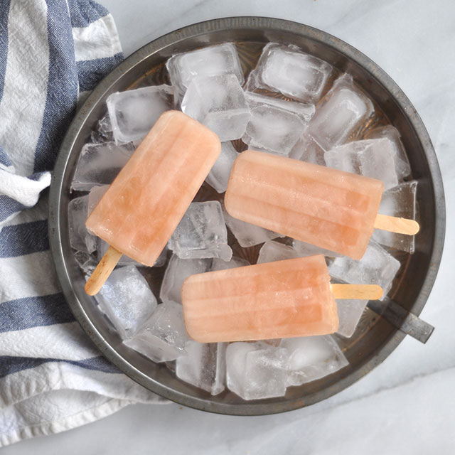 Three Ingredient Grapefruit Popsicles/ Paletas