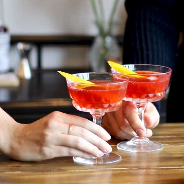 Home Bar: Seelbach Cocktail