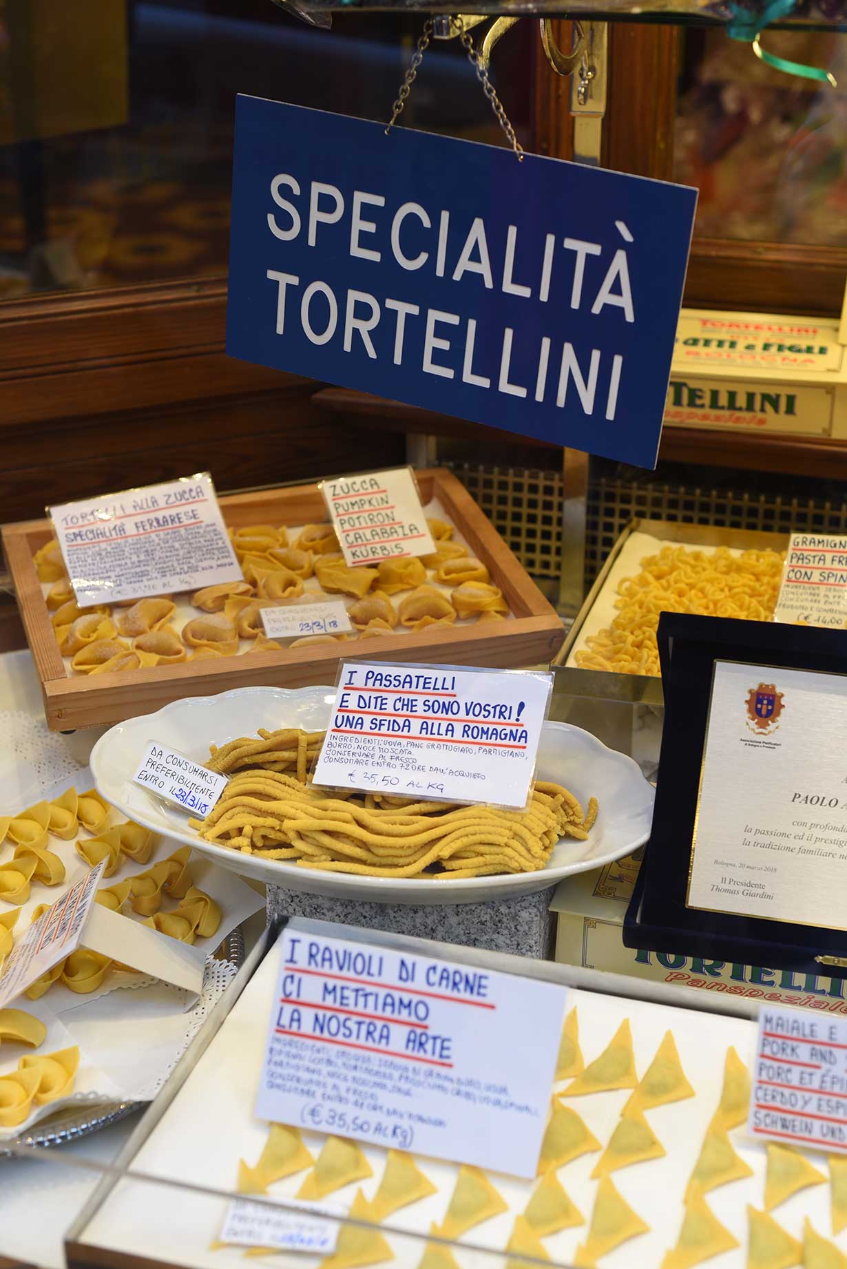 11 Things To Eat and Drink in Emilia Romagna