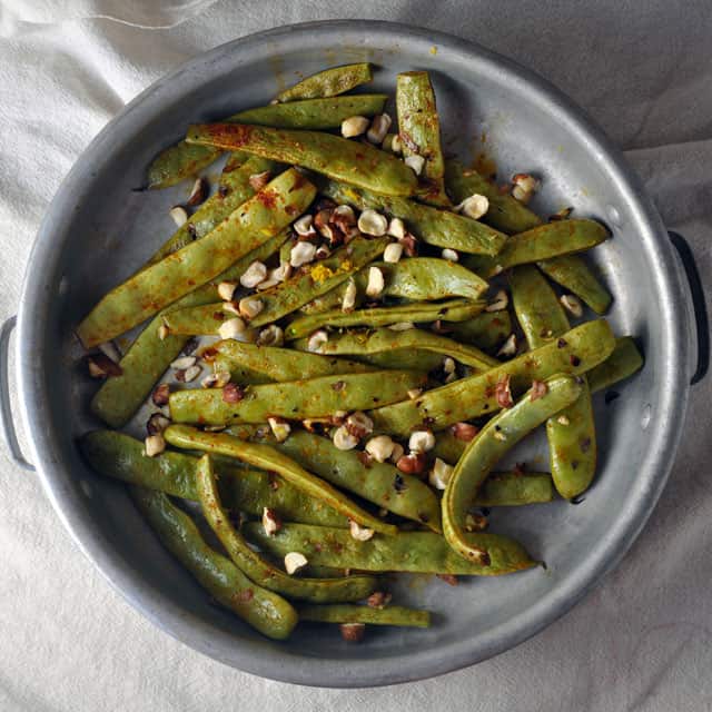 Recipe for Roasted Romano Beans with Hazelnuts and Smoked Paprika